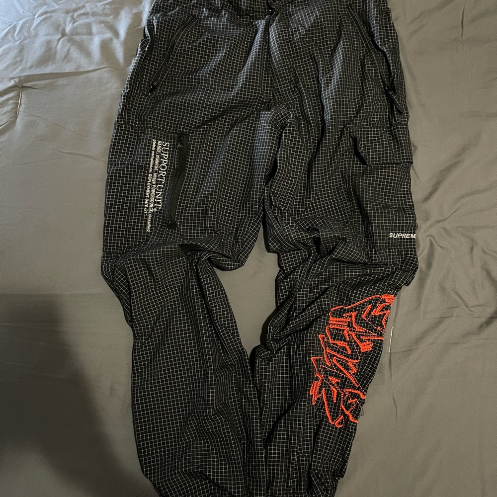 Supreme “Support Unit” Pants
Nylon/Rain Texture
Straps To Adjust On Waist